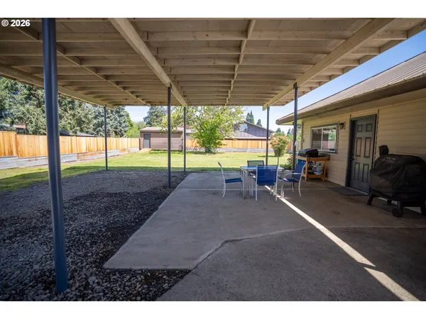 $610,000 | 2897 Game Farm Road, Springfield, OR 97477