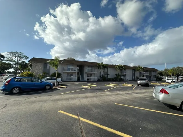 $140,000 | 1830 Maravilla Avenue, Unit 413, Fort Myers, FL 33901