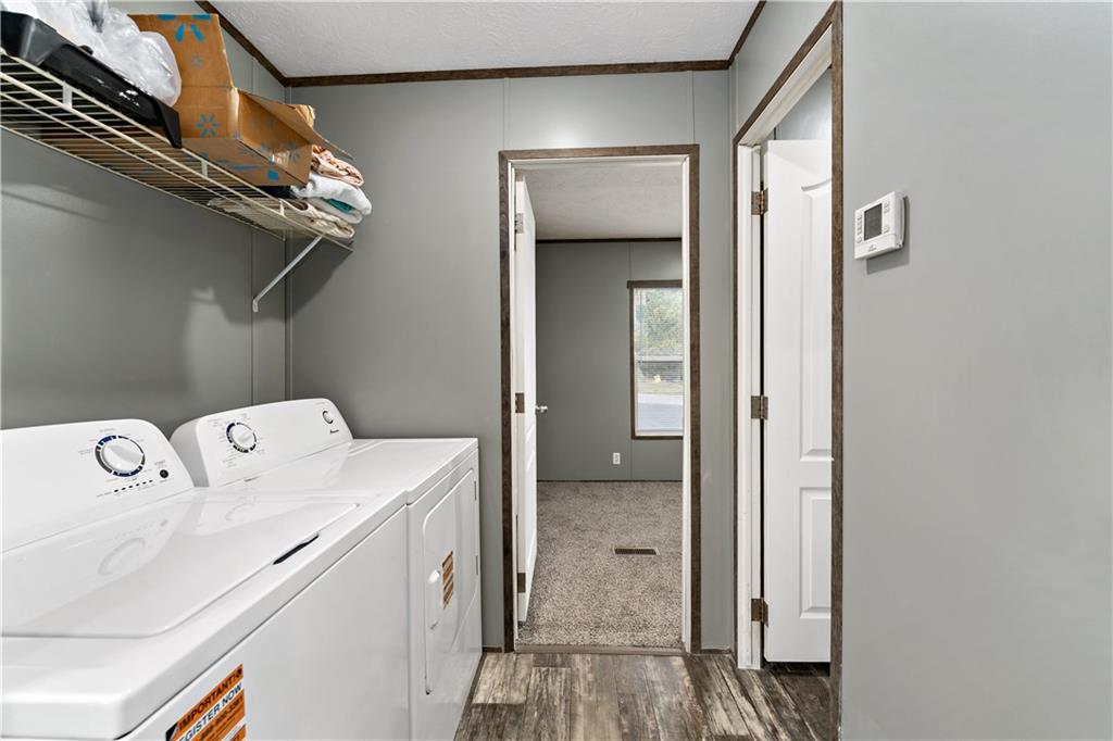 48 Brookhaven Avenue Washington, PA 15301 - Photo 20 of 35 a utility room with dryer and washer