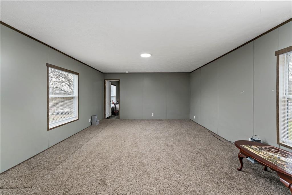 48 Brookhaven Avenue Washington, PA 15301 - Photo 3 of 35 an empty room with windows