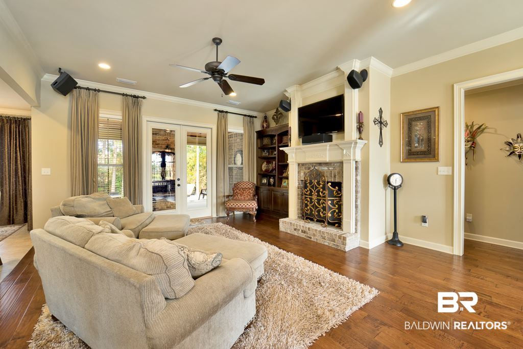 8819 Rosedown Lane Daphne, AL 36526 - Photo 15 of 34 Living Area