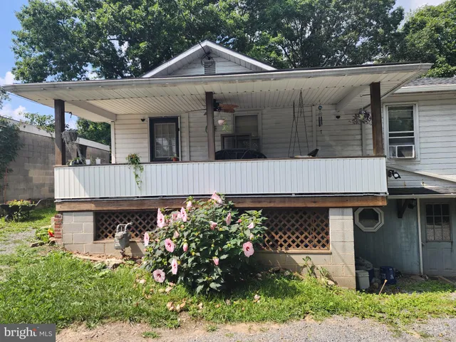 $104,900 | 14619 Redwood Street, Cresaptown, MD 21502