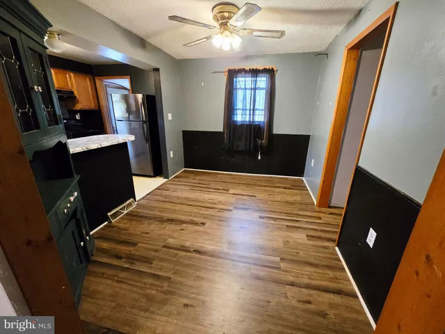 $104,900 | 14619 Redwood Street, Cresaptown, MD 21502