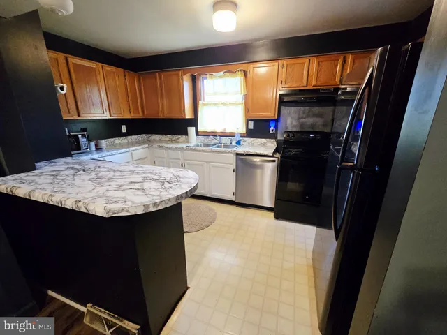 $104,900 | 14619 Redwood Street, Cresaptown, MD 21502