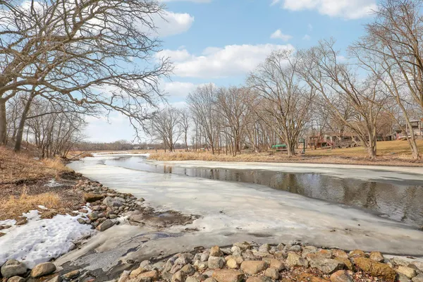 $198,000 | 4360 Brookside Court, Unit 218, Edina, MN 55436