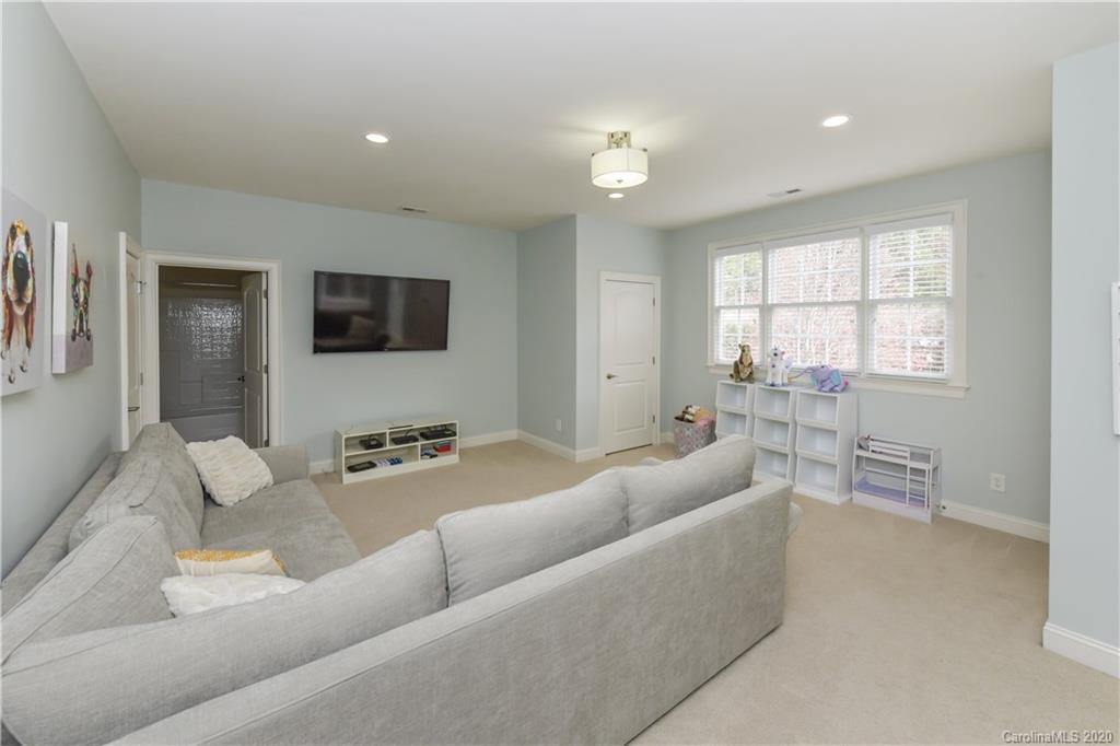 4277 Crepe Ridge Drive Denver, NC 28037 - Photo 18 of 44 Gallery Image 18