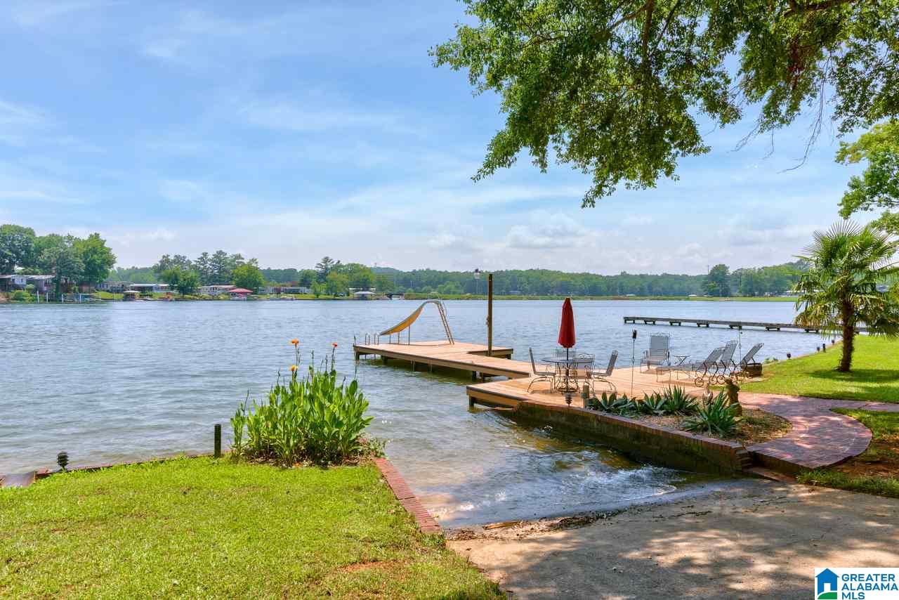 395 Rabbit Point Road Cropwell, AL 35054 - Photo 2 of 45