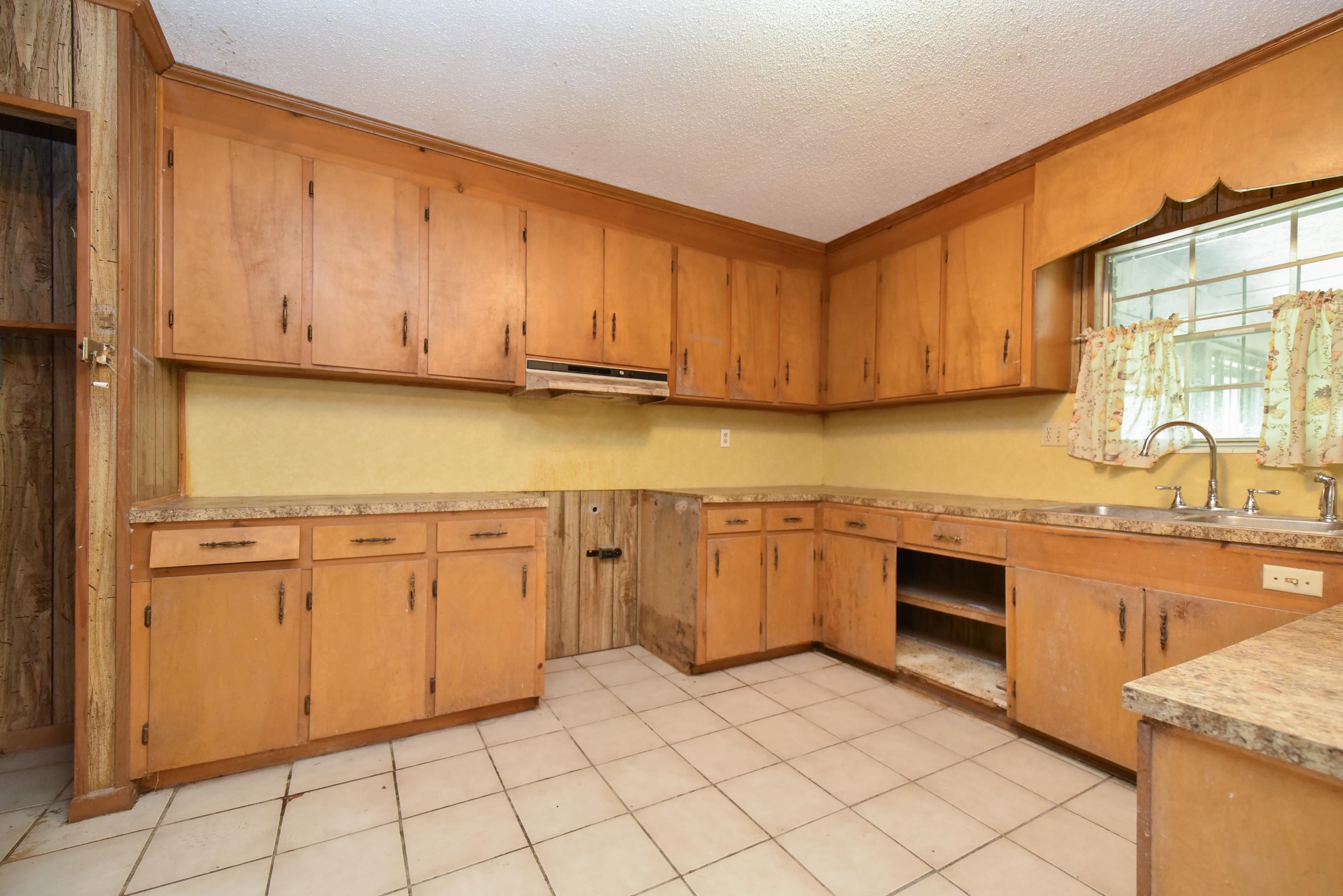 244 Shiloh Road Quincy, FL 32351 - Photo 8 of 28