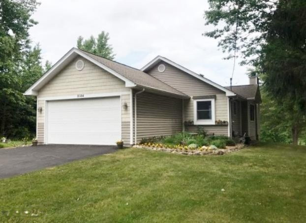 8184 West Royal Road Canadian Lakes, MI 49346 - Photo 3 of 28 8