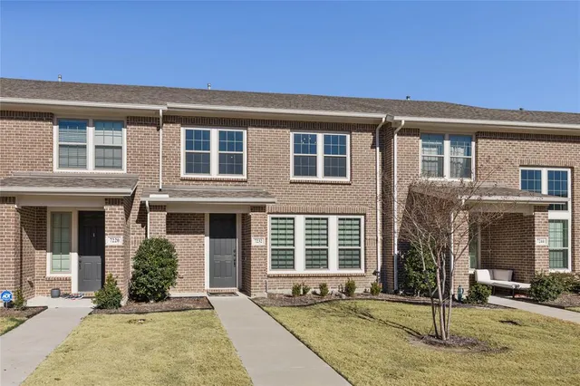 $2,600 | 7232 Panicum Drive, Frisco, TX 75033