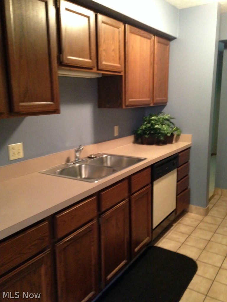 30105 Center Ridge Road, Unit C Westlake, OH 44145 - Photo 8 of 16 Gallery Image 8