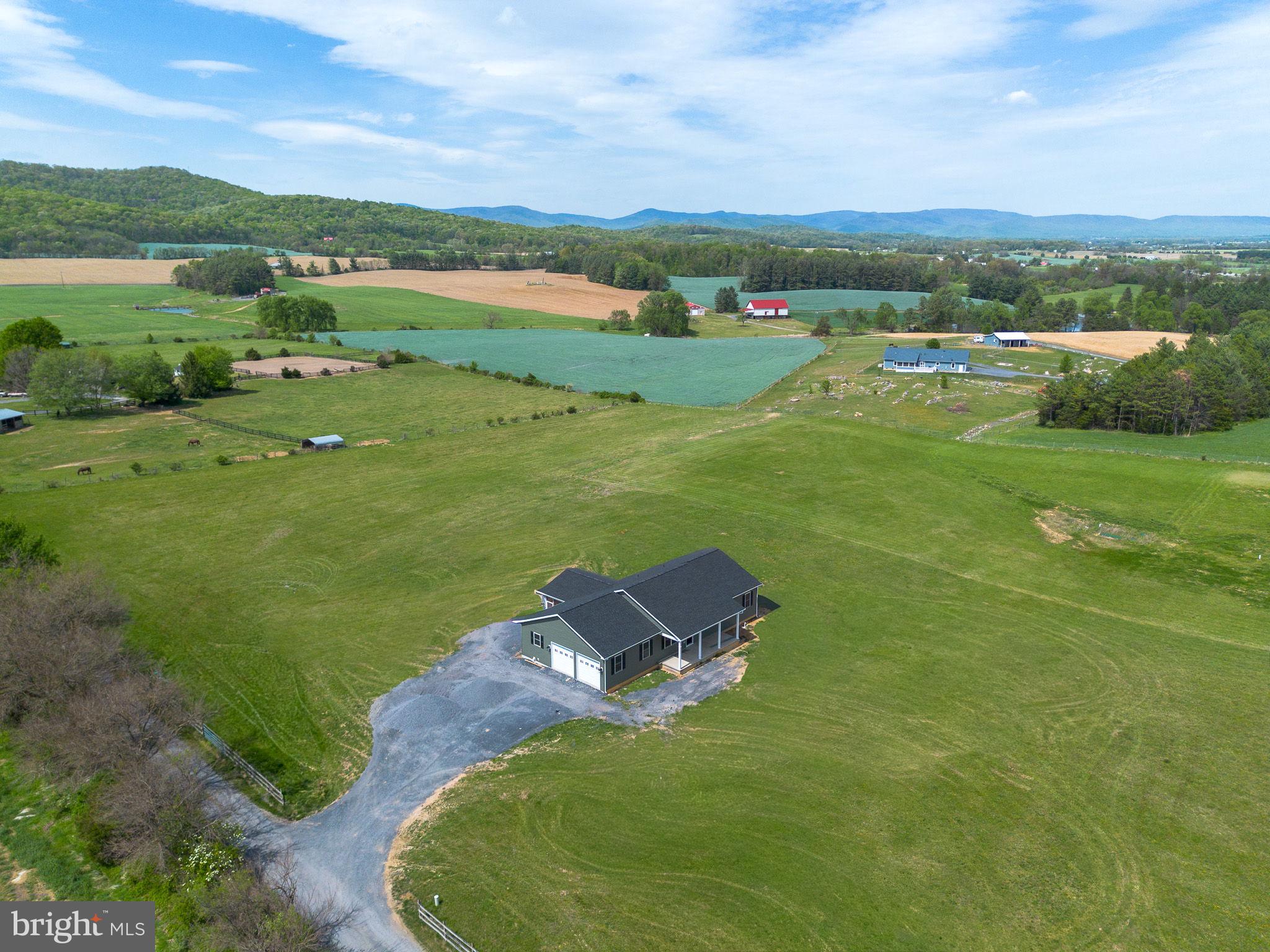 1611 Pleasant View Road Mount Jackson, VA 22842 - Photo 3 of 58