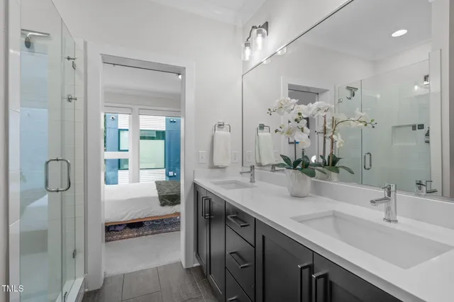 $2,850 | 5 Seawell Avenue, Unit 106, Raleigh, NC 27601