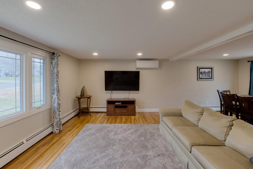 71 Woodside Road Ludlow, MA 01056 - Photo 8 of 40 Gallery Image 8