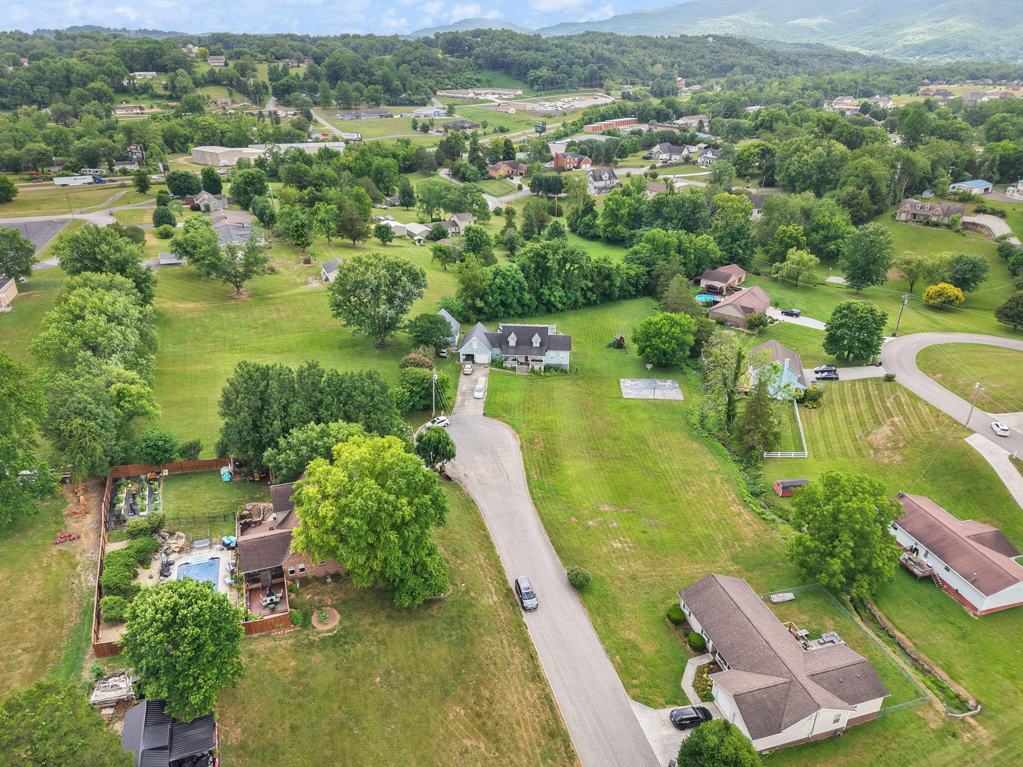 314 Springfield Lane Jacksboro, TN 37757 - Photo 33 of 33 128-web-or-mls-DJI_20260622122103_0108_D