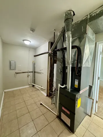 a view of a room with an empty space