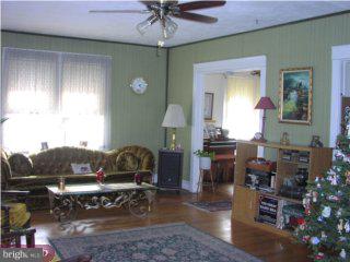 245 West Ridley Avenue Ridley Park, PA 19078 - Photo 2 of 3
