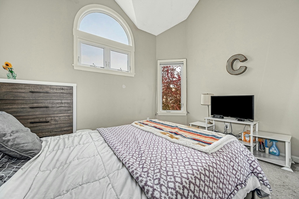 73 Pointe Rok Drive, Unit 73 Worcester, MA 01604 - Photo 14 of 42 Gallery Image 14
