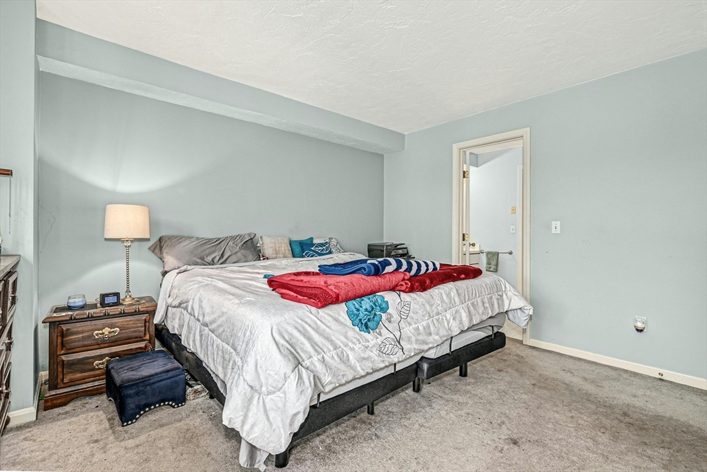 73 Pointe Rok Drive, Unit 73 Worcester, MA 01604 - Photo 17 of 42 Gallery Image 17