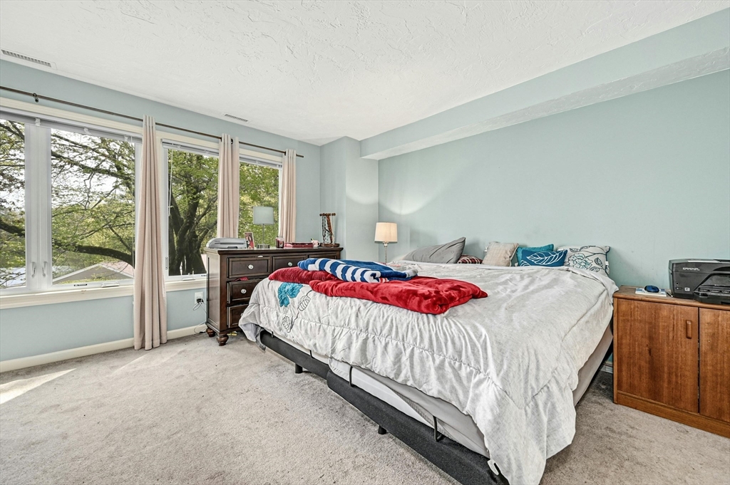 73 Pointe Rok Drive, Unit 73 Worcester, MA 01604 - Photo 18 of 42 Gallery Image 18