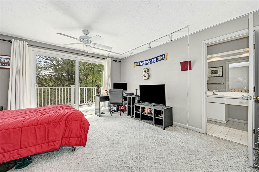 73 Pointe Rok Drive, Unit 73 Worcester, MA 01604 - Photo 21 of 42 Gallery Image 21