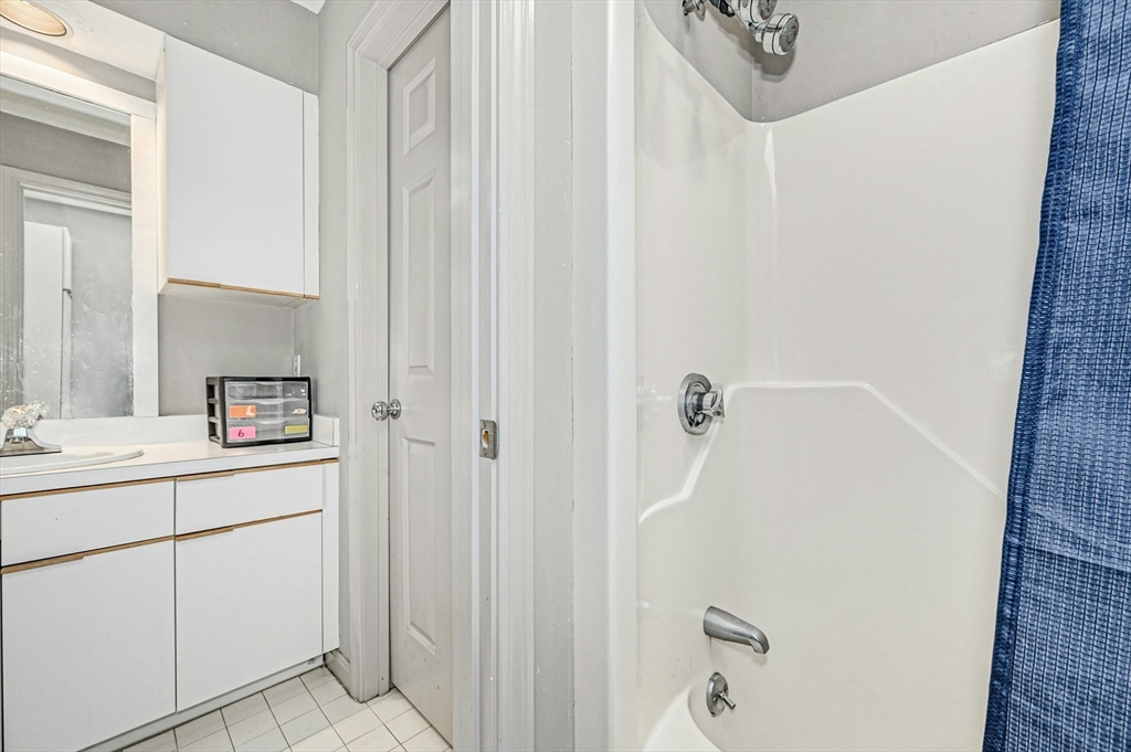 73 Pointe Rok Drive, Unit 73 Worcester, MA 01604 - Photo 24 of 42 Gallery Image 24