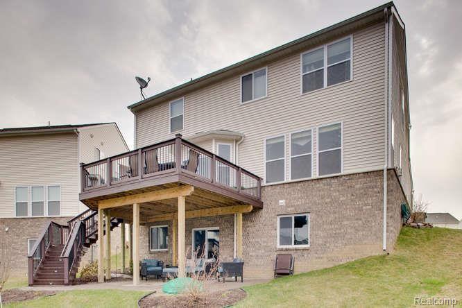 27171 Victoria Road Novi, MI 48374 - Photo 3 of 36 27171 Victoria Novi MI 48374-small-033-27171 Victoria033FULL-666x444-72dpi.jpg