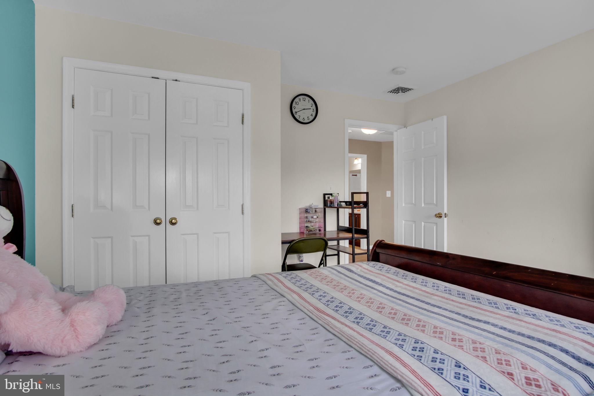 7485 Seneca Ridge Drive York, PA 17403 - Photo 26 of 40