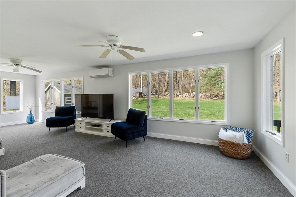 4 Court Road Westford, MA 01886 - Photo 8 of 42 Gallery Image 8