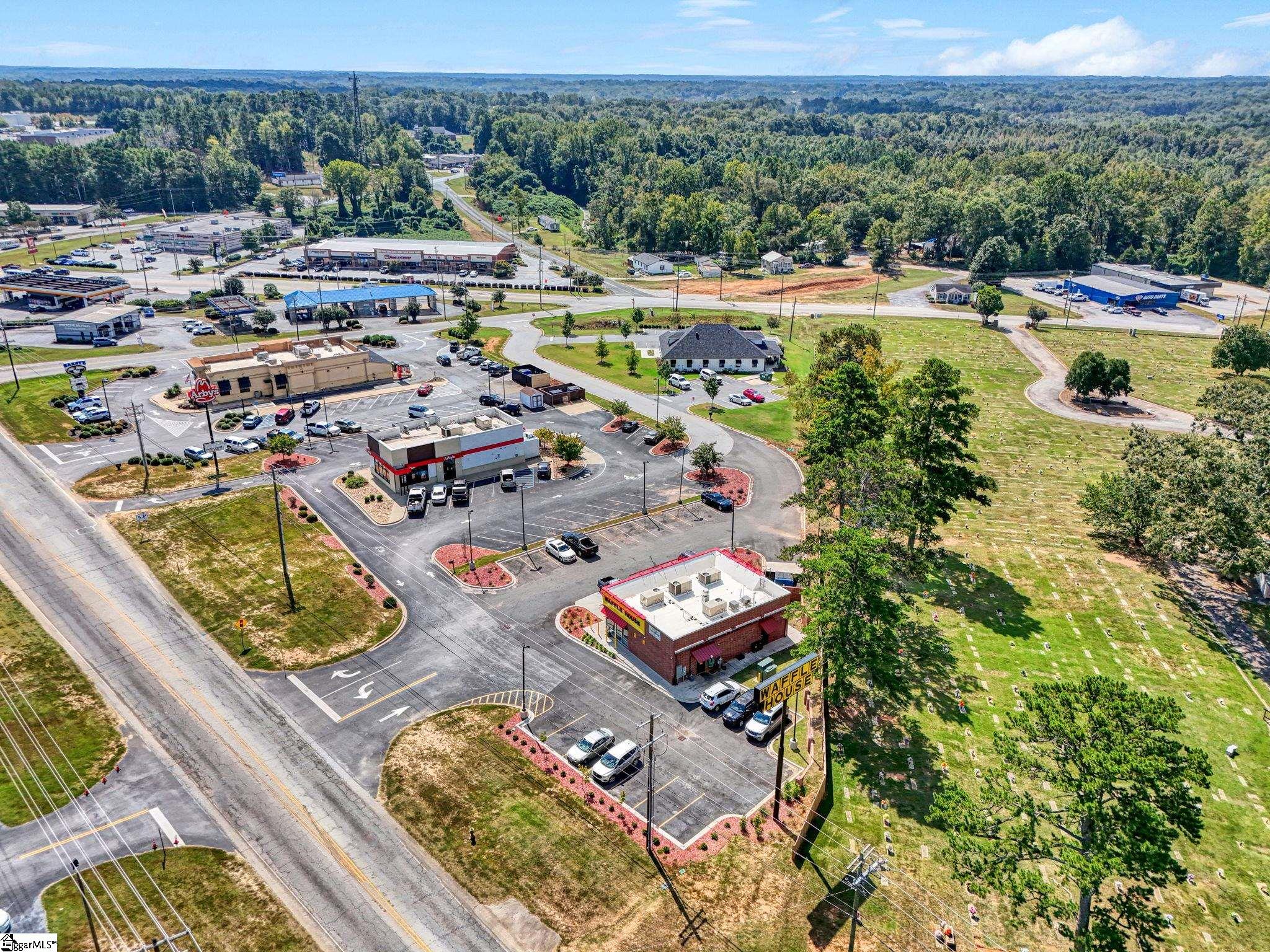 790 East Main Street Laurens, SC 29360 - Photo 18 of 27