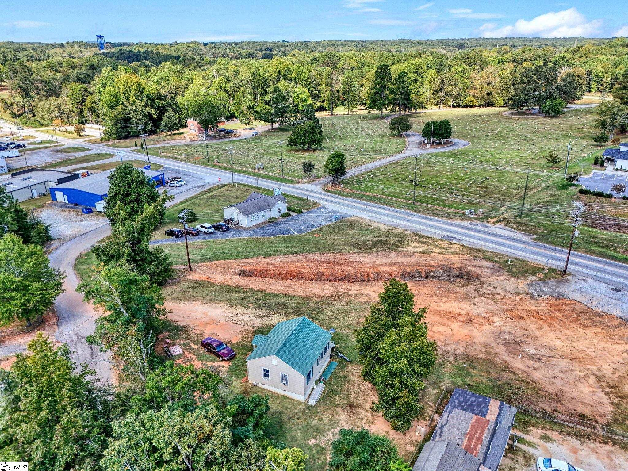 790 East Main Street Laurens, SC 29360 - Photo 20 of 27