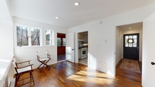35 Staples Shore Road Lakeville, MA 02347 - Photo 3 of 37 Gallery Image 3