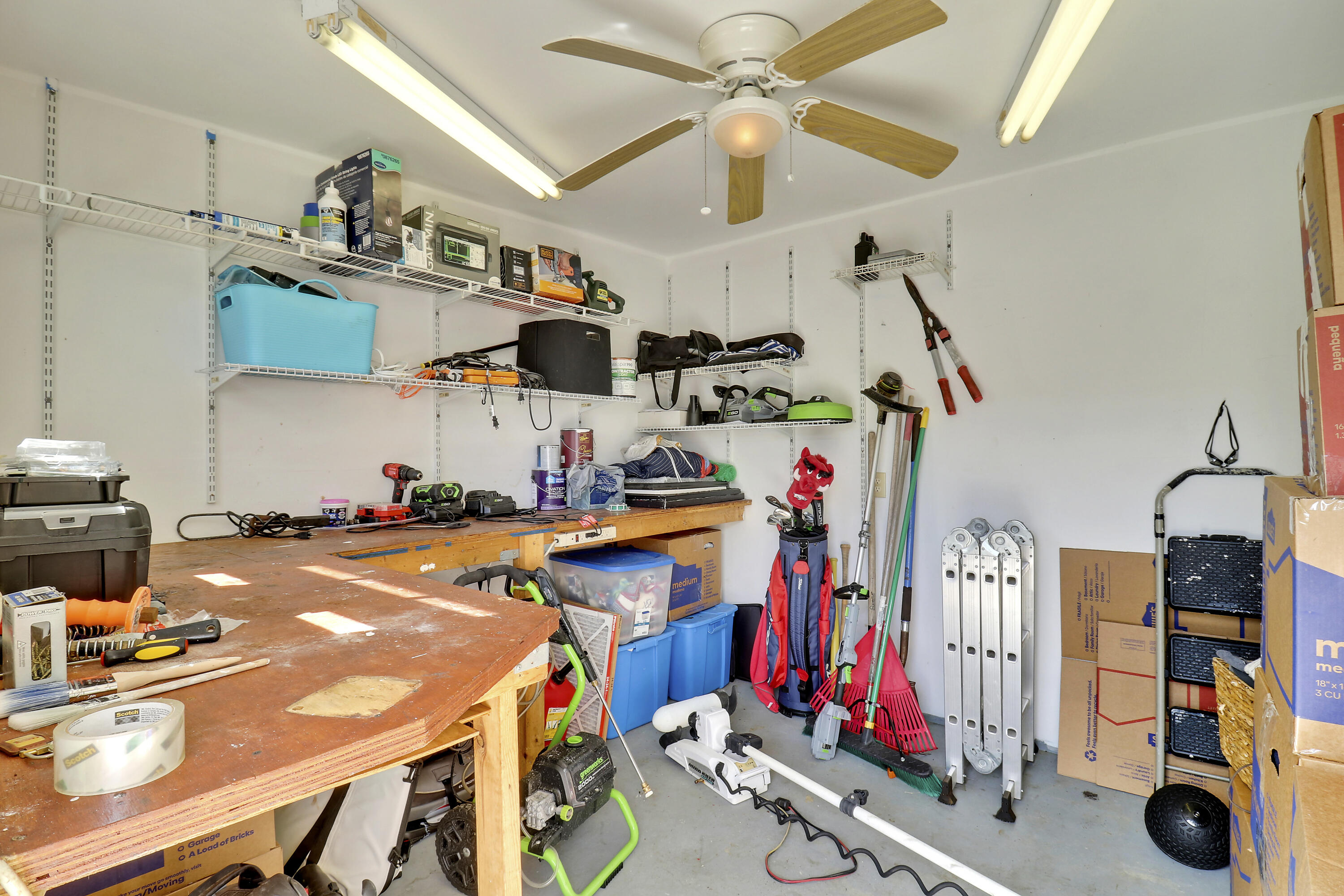 520 Inlet Road North Palm Beach, FL 33408 - Photo 13 of 51 a view of a room with gym equipment