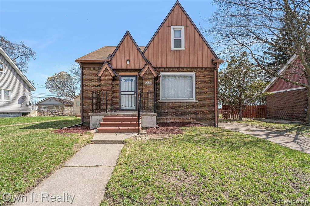 289 Frazier Street River Rouge, MI 48218 - Photo 1 of 27