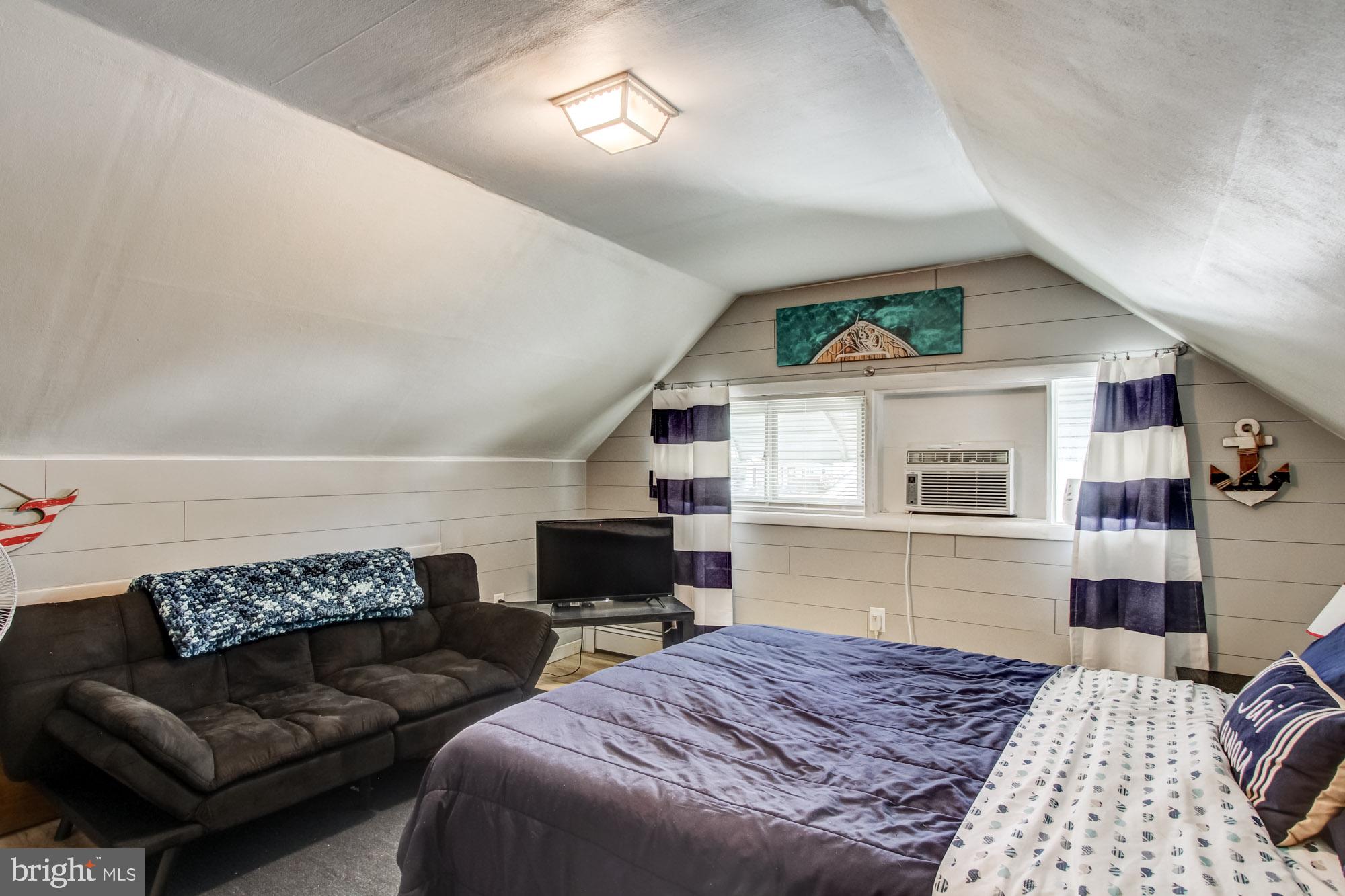 1513 Continental Road York, PA 17404 - Photo 22 of 29 Gallery Image 22