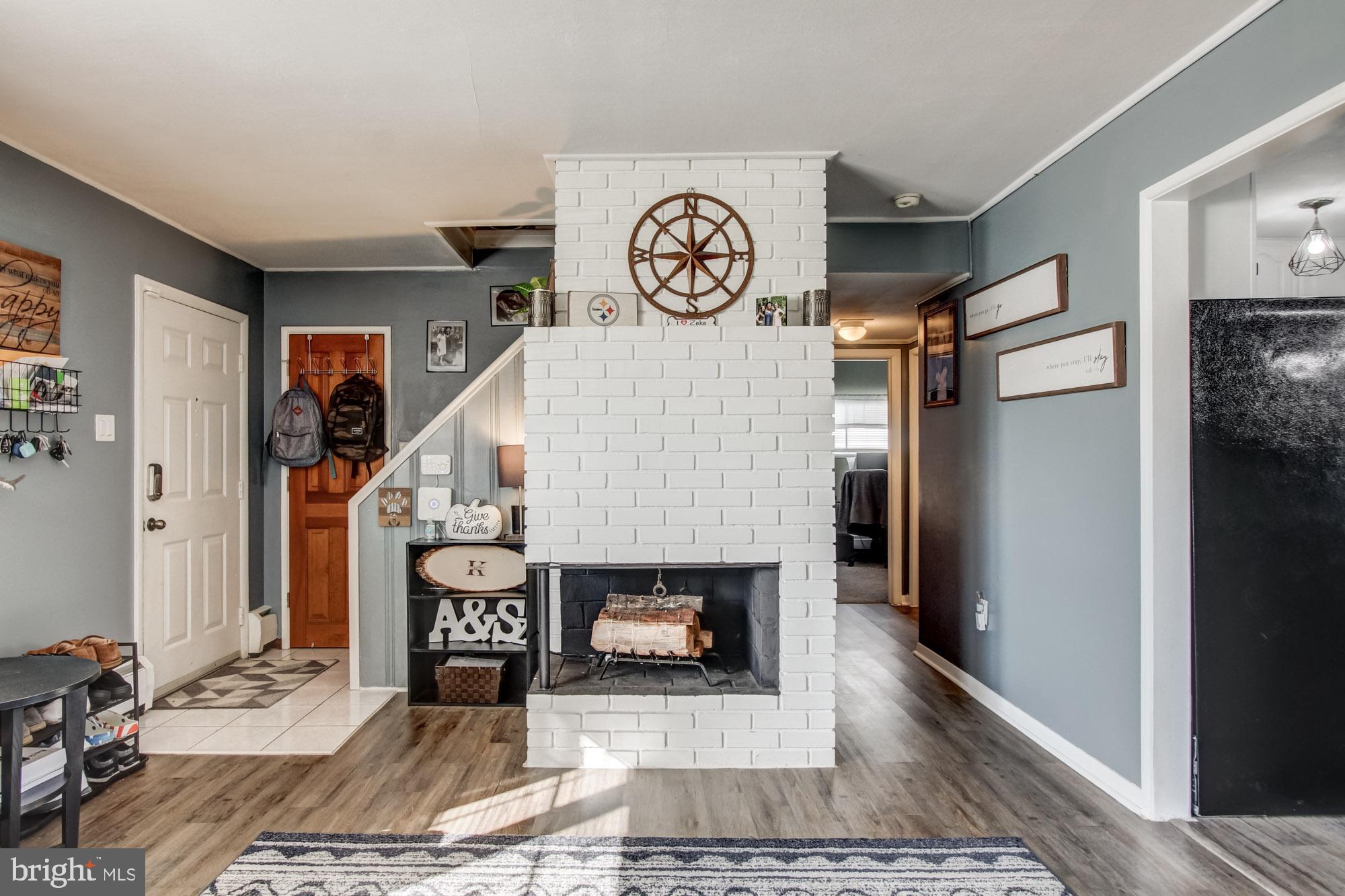 1513 Continental Road York, PA 17404 - Photo 5 of 29 Gallery Image 5