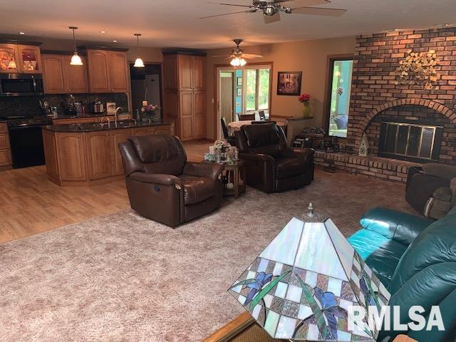 59 Frontier Lake Drive Springfield, IL 62707 - Photo 14 of 15