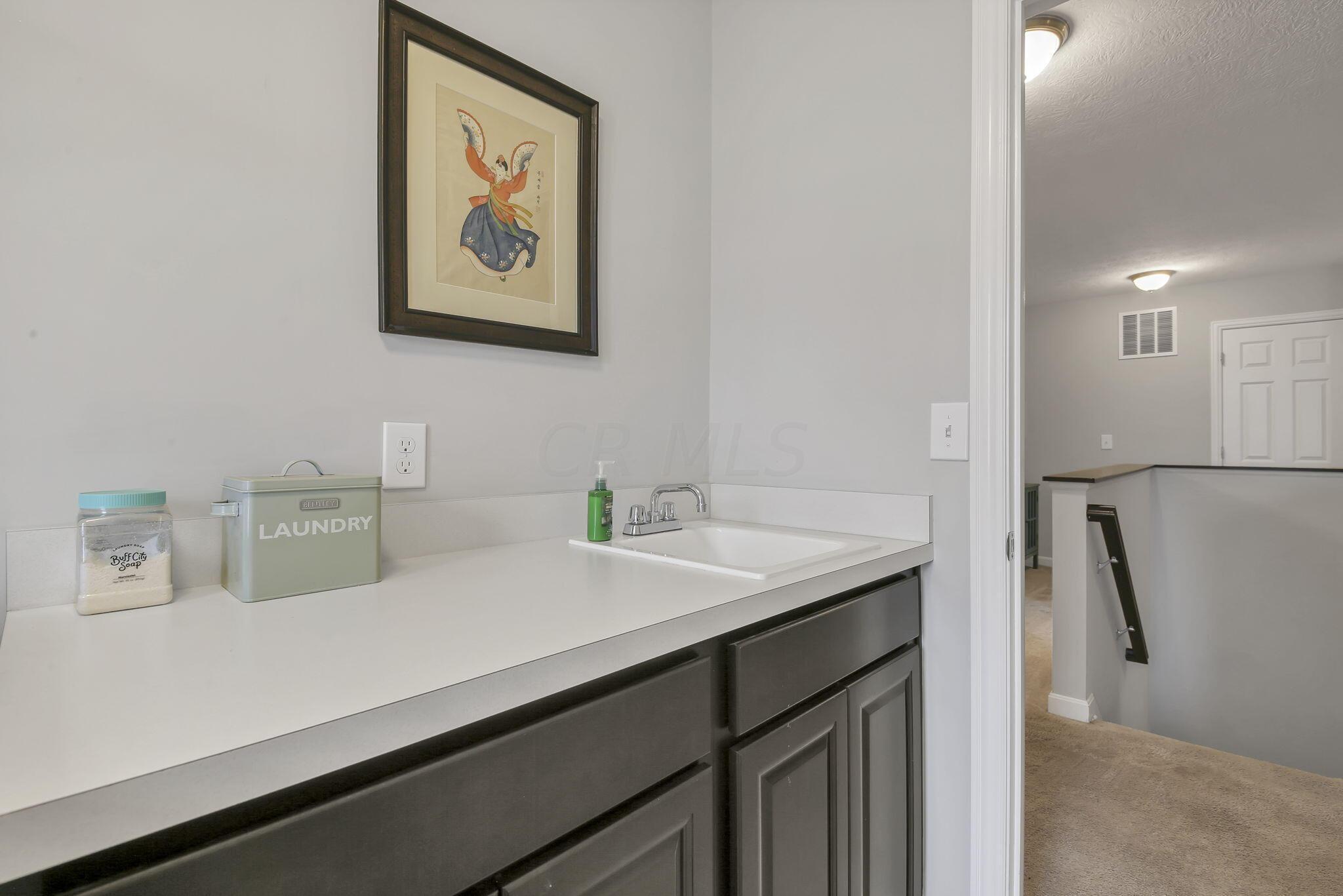 4938 Farview Road Columbus, OH 43231 - Photo 38 of 73 42-web-or-mls-5D9A2856