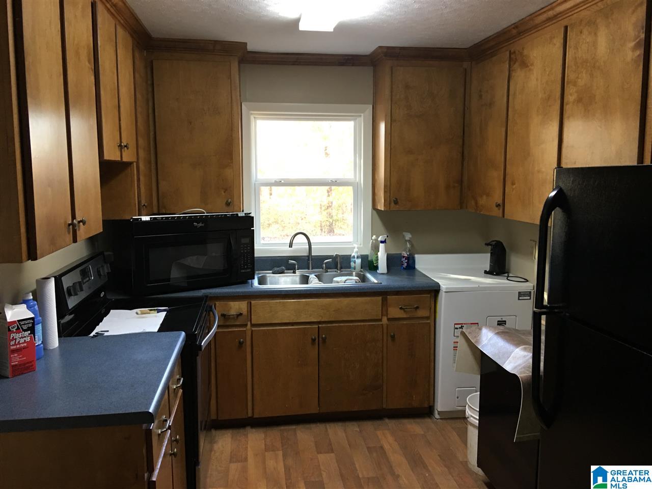 208 Crow Street Anniston, AL 36201 - Photo 5 of 50