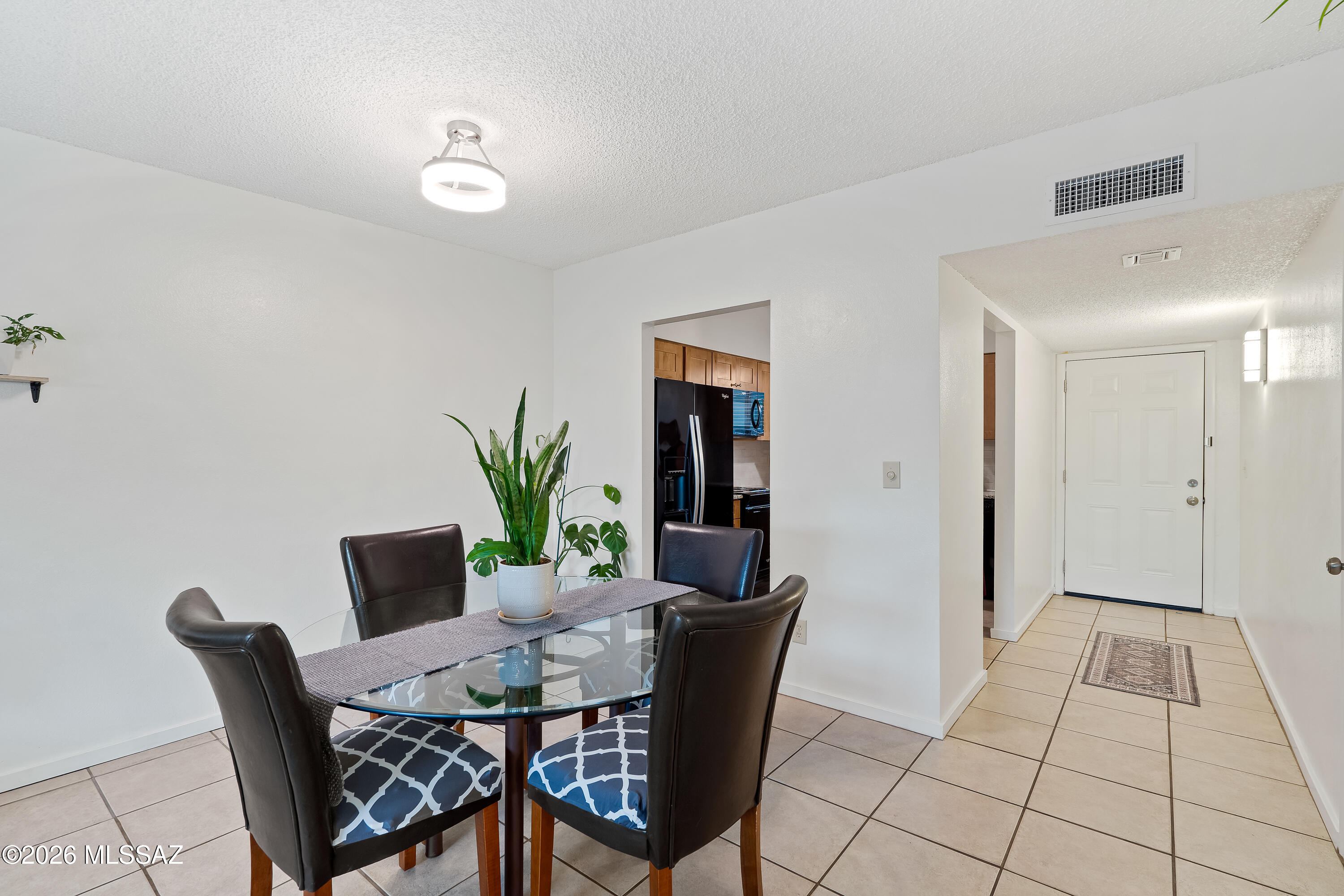 782 South Pantano Road Tucson, AZ 85710 - Photo 9 of 27 Gallery Image 9