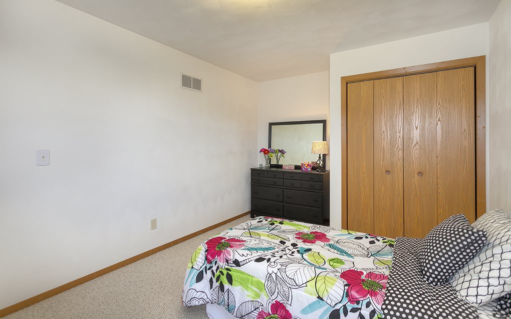 4089 Linden Road Rockford, IL 61109 - Photo 21 of 27 Gallery Image 21
