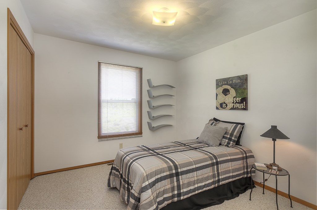 4089 Linden Road Rockford, IL 61109 - Photo 22 of 27 Gallery Image 22