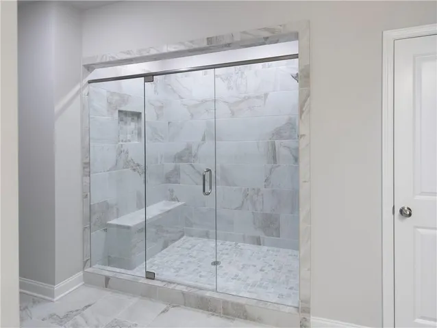 $381,200 | 5407 Maple Grv Lane, Flowery Branch, GA 30542