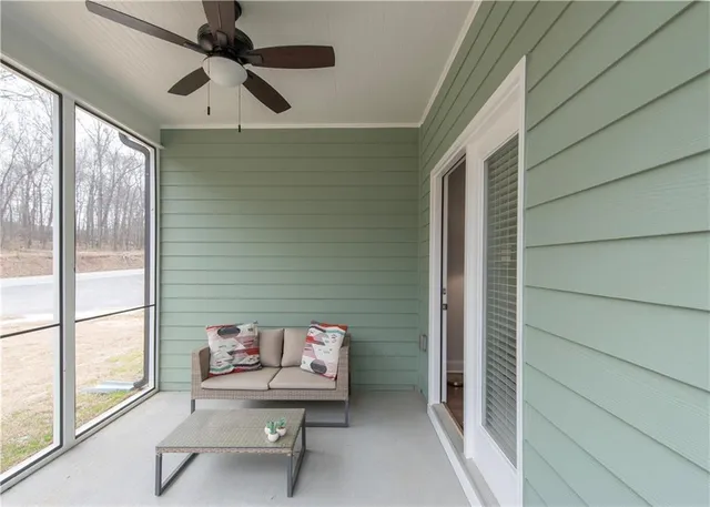 $381,200 | 5407 Maple Grv Lane, Flowery Branch, GA 30542