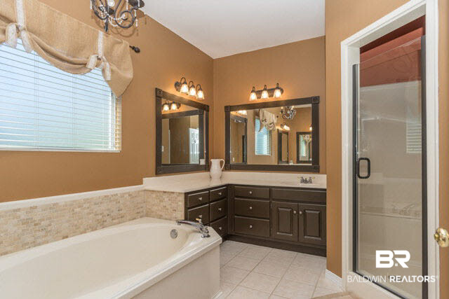 9462 Chamberlain Pass Daphne, AL 36526 - Photo 15 of 26 Master Bath