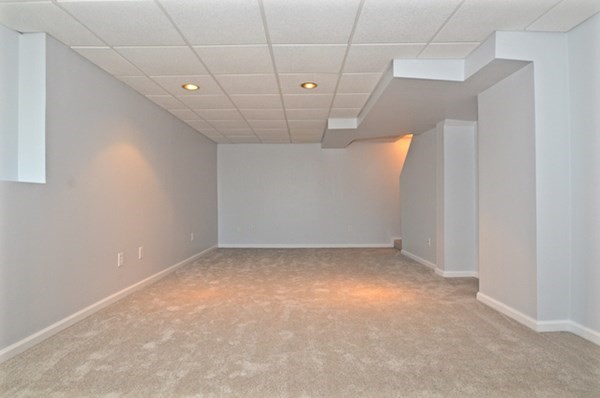 6 Crillon Road Worcester, MA 01605 - Photo 13 of 16 Gallery Image 13