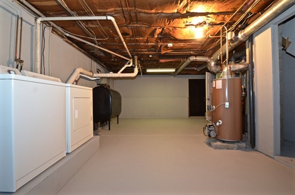 6 Crillon Road Worcester, MA 01605 - Photo 15 of 16 Gallery Image 15