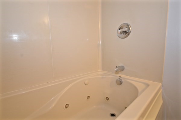 6 Crillon Road Worcester, MA 01605 - Photo 6 of 16 Gallery Image 6