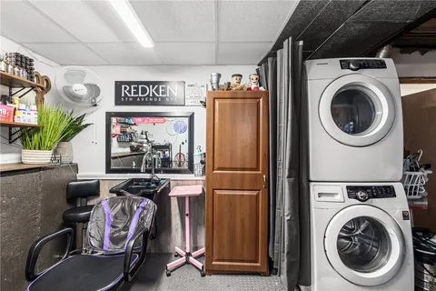 $475,000 | 265 Asylum Road, Warwick, RI 02886