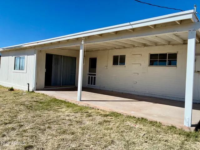 $279,900 | 105 Dorothy Drive, Bisbee, AZ 85603